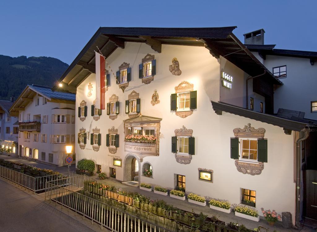 Eggerwirt Kitzbuehel, Hotel & Restaurant Exterior photo